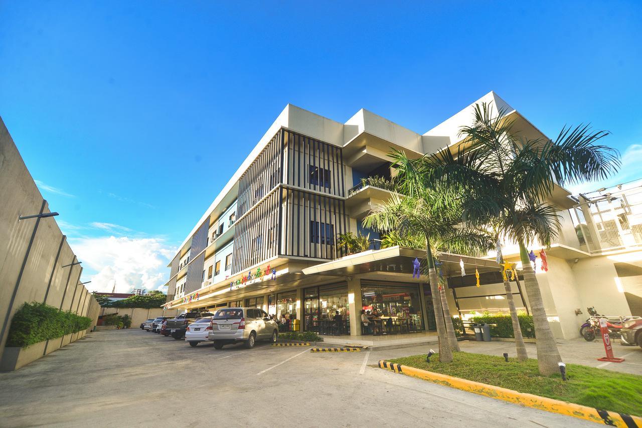 Felix Residences Cebu Exteriör bild